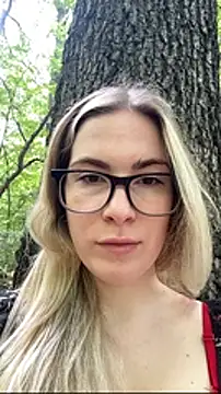 XXX chat uživo modela AngelicaPeligrosa