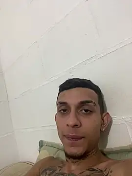 fran777775 Pertunjukan Webcam