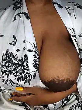 Pokazy przed kamerką – BootyBangerxxx