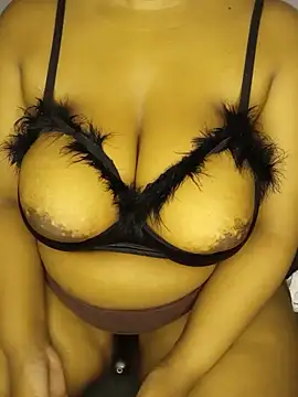 BootyBangerxxx Pertunjukan Webcam