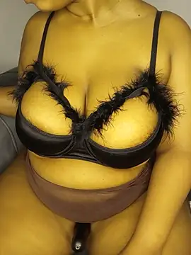 BootyBangerxxx's Webcam Show