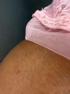 BootyBangerxxx Show in webcam