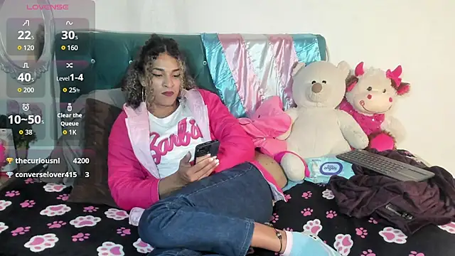 StefanyMiler Show Webcam