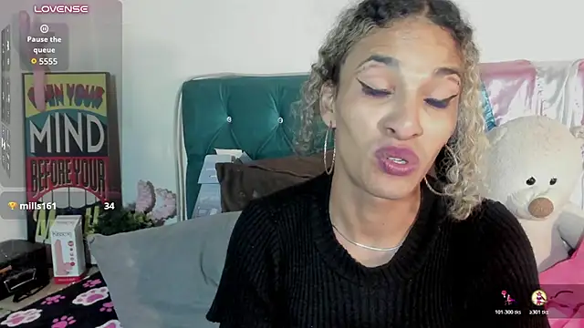 Živý XXX chat StefanyMiler