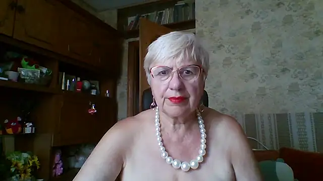 SweetCherry27's Live XXX Chat