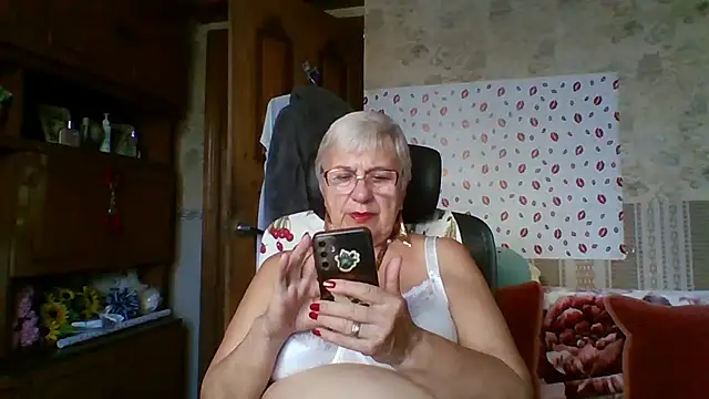 SweetCherry27's Webcam Show
