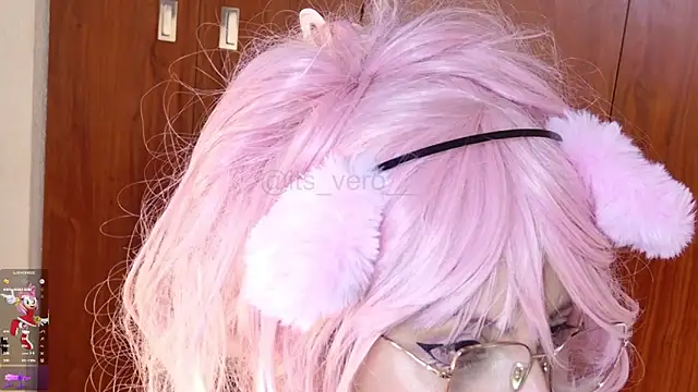 Its_vero: вебкам-шоу