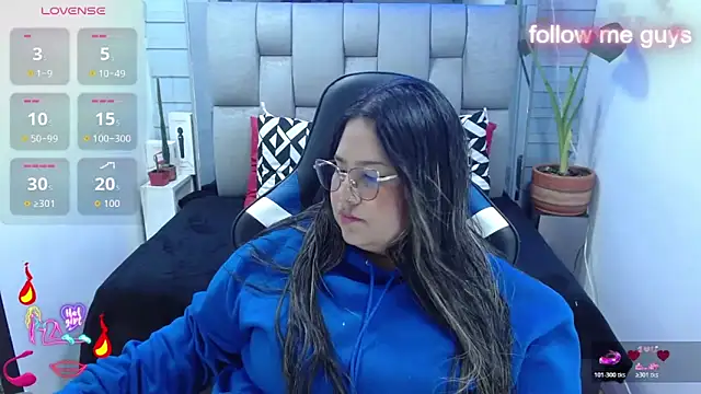 evelin_zaens Pertunjukan Webcam
