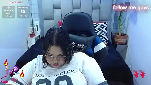 evelin_zaens webkamerás műsora