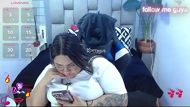 evelin_zaens' Live XXX Chat