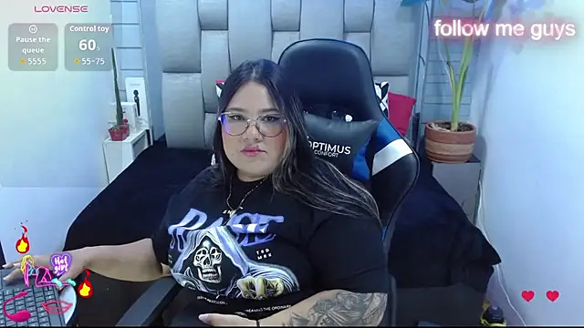 evelin_zaens' Live XXX Chat