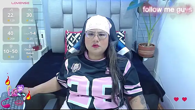 Živý XXX chat evelin_zaens