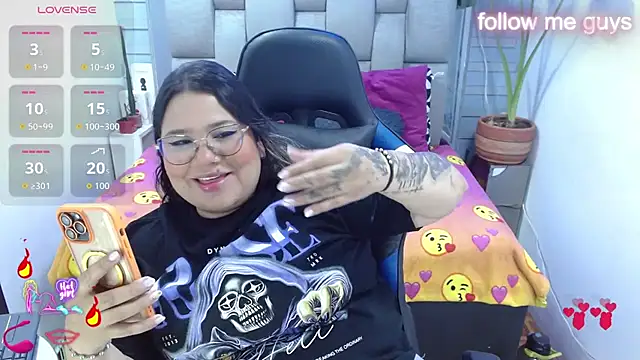 evelin_zaens' Live XXX Chat
