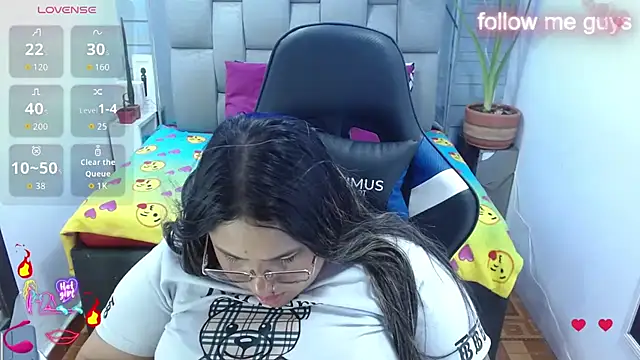 evelin_zaens – Live XXX-chat