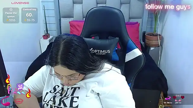 Czat XXX na żywo – evelin_zaens