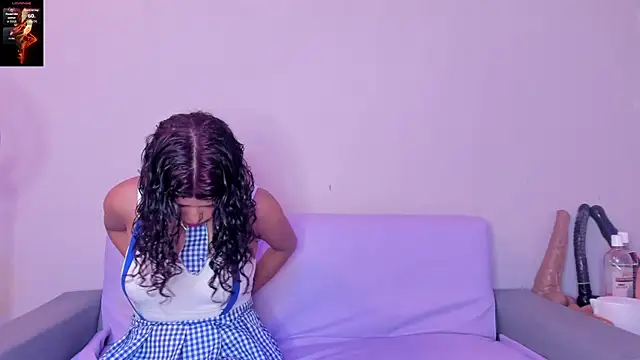 BeMyLover3 Webcamshow