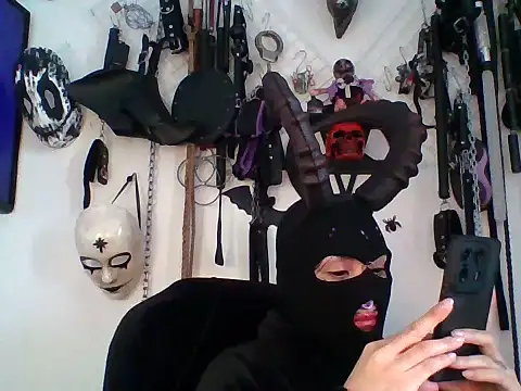 Show de FeticheMacabre na webcam