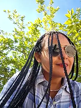 bellapaty's Live XXX Chat