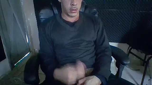 Show de MachoScorpionCaralho na webcam