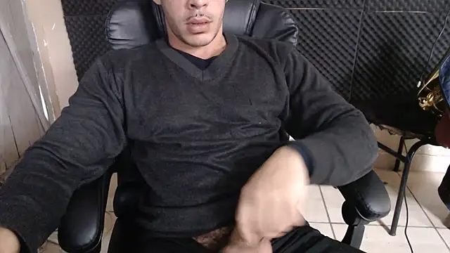 Show de MachoScorpionCaralho na webcam
