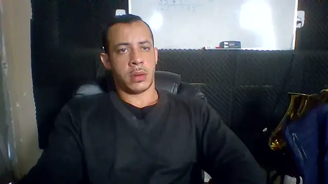 Show de webcam de MachoScorpionCaralho