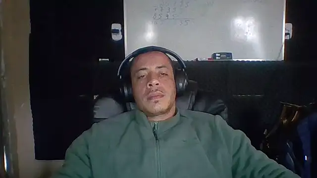 Show de MachoScorpionCaralho na webcam