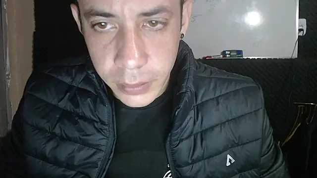 Show de MachoScorpionCaralho na webcam