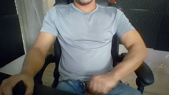 Show de MachoScorpionCaralho na webcam
