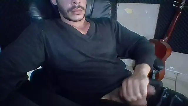Show de MachoScorpionCaralho na webcam