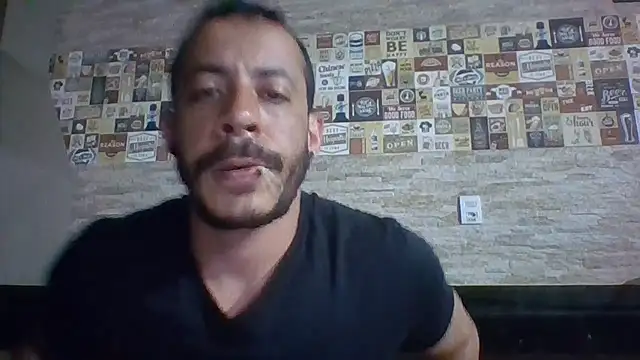 Show de MachoScorpionCaralho na webcam