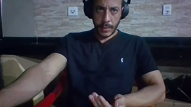 Show de MachoScorpionCaralho na webcam