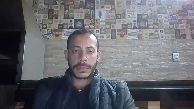 Show de webcam de MachoScorpionCaralho