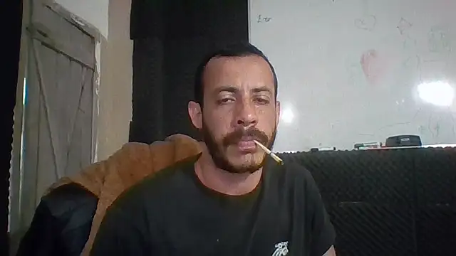 Show de webcam de MachoScorpionCaralho