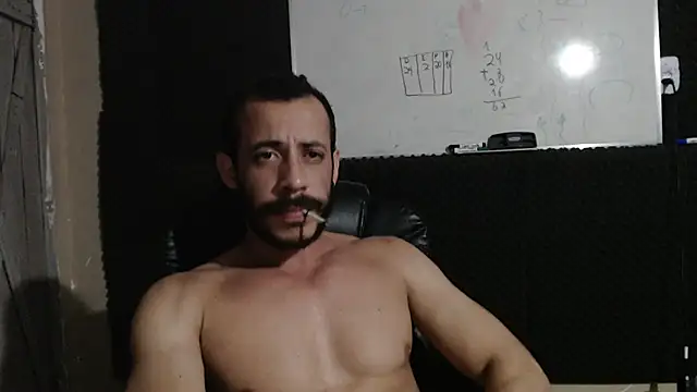 Show de MachoScorpionCaralho na webcam