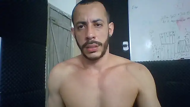 Show de webcam de MachoScorpionCaralho