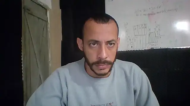 Show de webcam de MachoScorpionCaralho