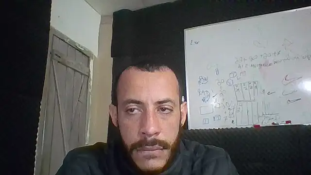 Show de MachoScorpionCaralho na webcam