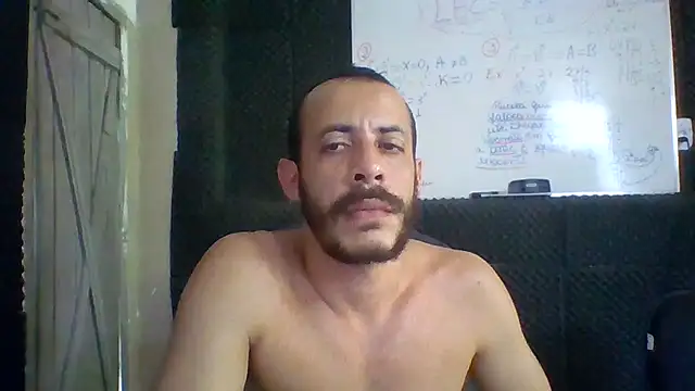 Show de webcam de MachoScorpionCaralho