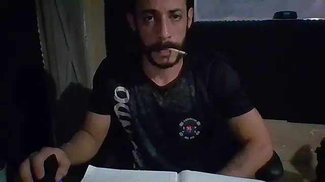 Show de MachoScorpionCaralho na webcam