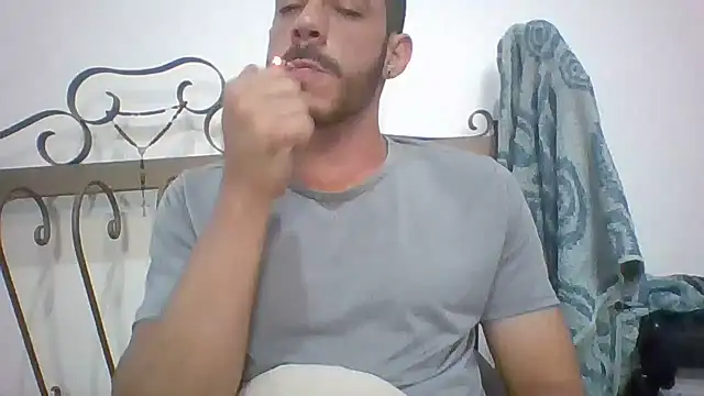 عرض كام MachoScorpionCaralho