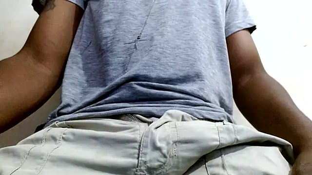 royblackbigpvt Webcam-Show