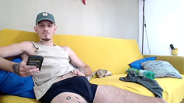 xxxciro13xxx – webcam-show
