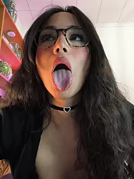 Naughty-Jessie's Webcam Show