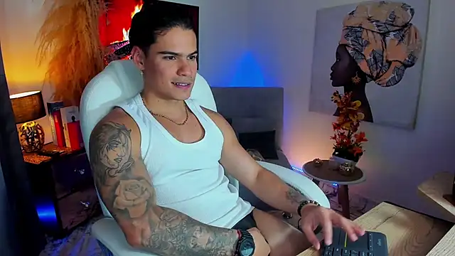 Show modela Matias_Murrier na web-kameri