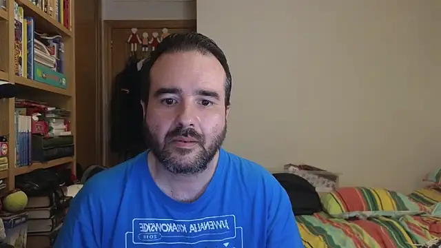 curiosillo83 webcam show