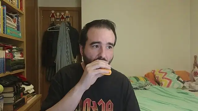 curiosillo83's Webcam Show