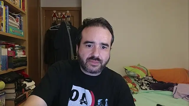 curiosillo83 – webcam-show
