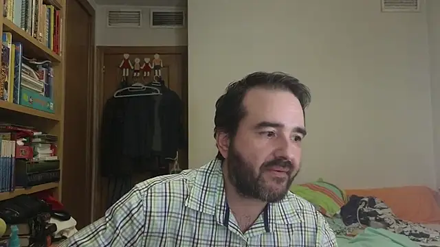 curiosillo83 webcam show