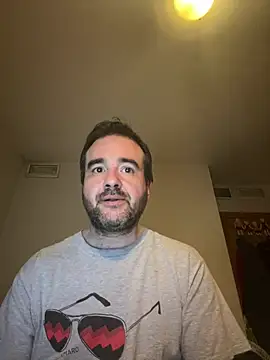 curiosillo83 webcam show