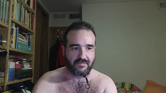 Show modela curiosillo83 na web-kameri